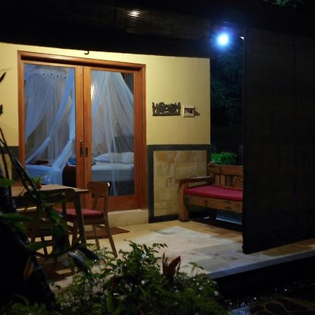 Alam Mimpi Bali Hotel Tejakula Exterior photo