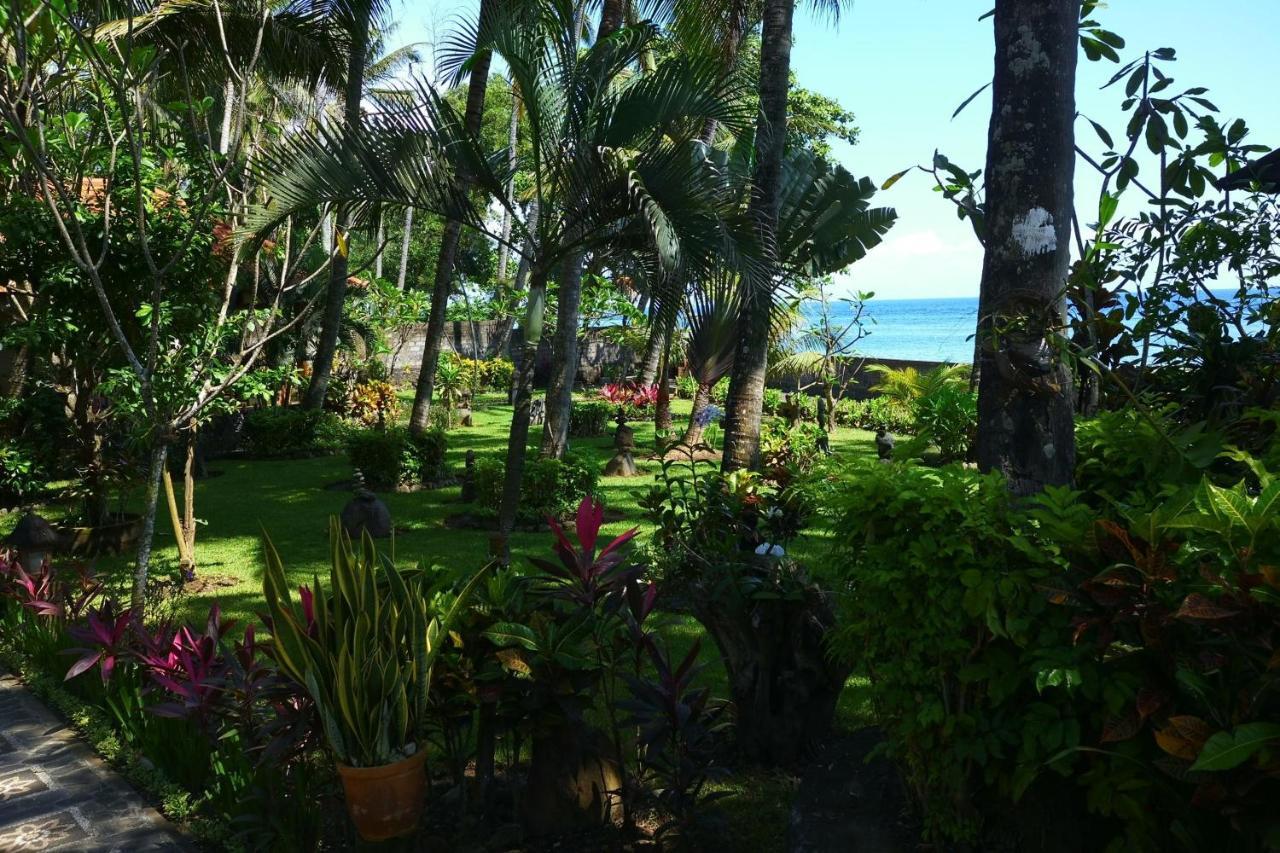 Alam Mimpi Bali Hotel Tejakula Exterior photo