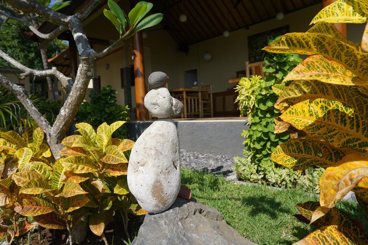 Alam Mimpi Bali Hotel Tejakula Exterior photo